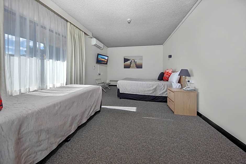 Belconnen Way Hotel & Serviced Apartments