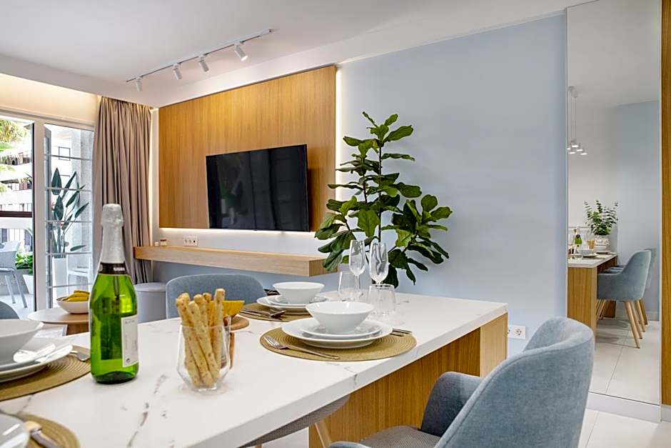 TMS Andorra Luxury ApartHotel, Las Americas, Pool&Beach