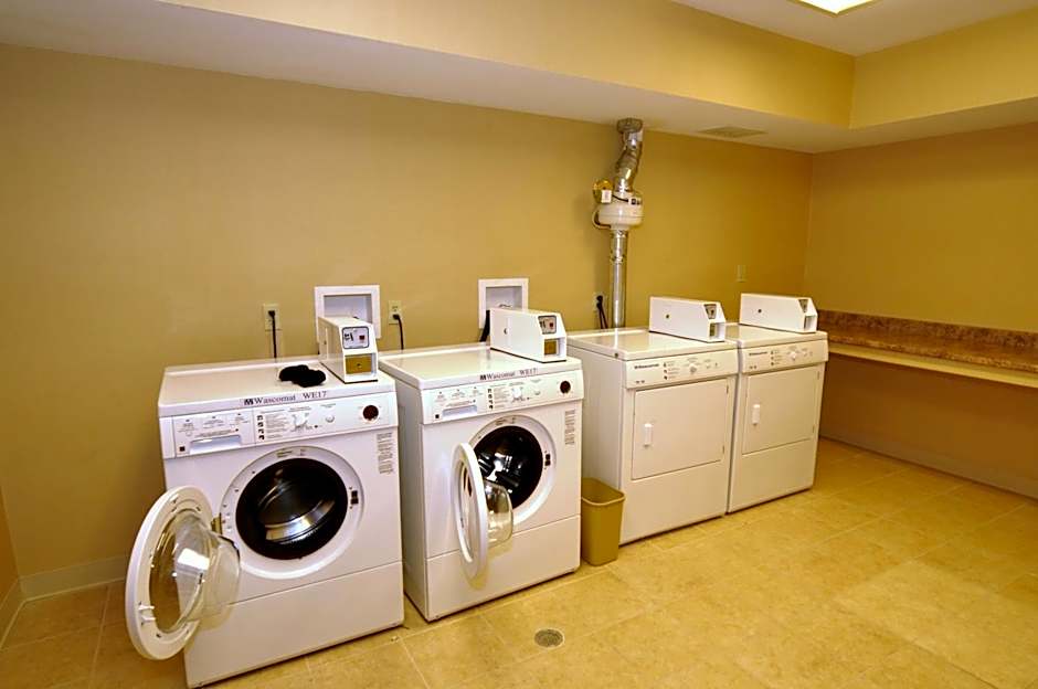 Garner Hotel Mahwah By IHG