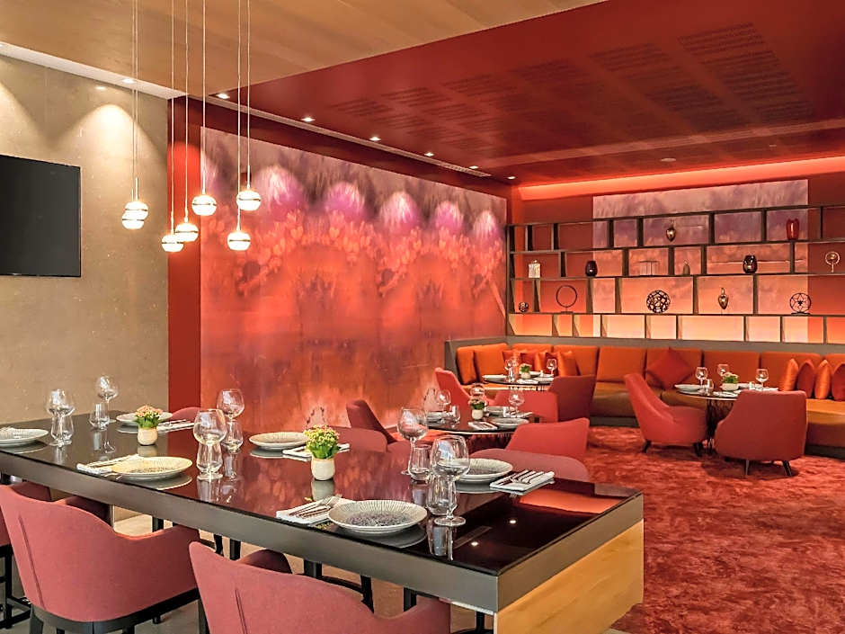 Novotel Istanbul Bosphorus Hotel