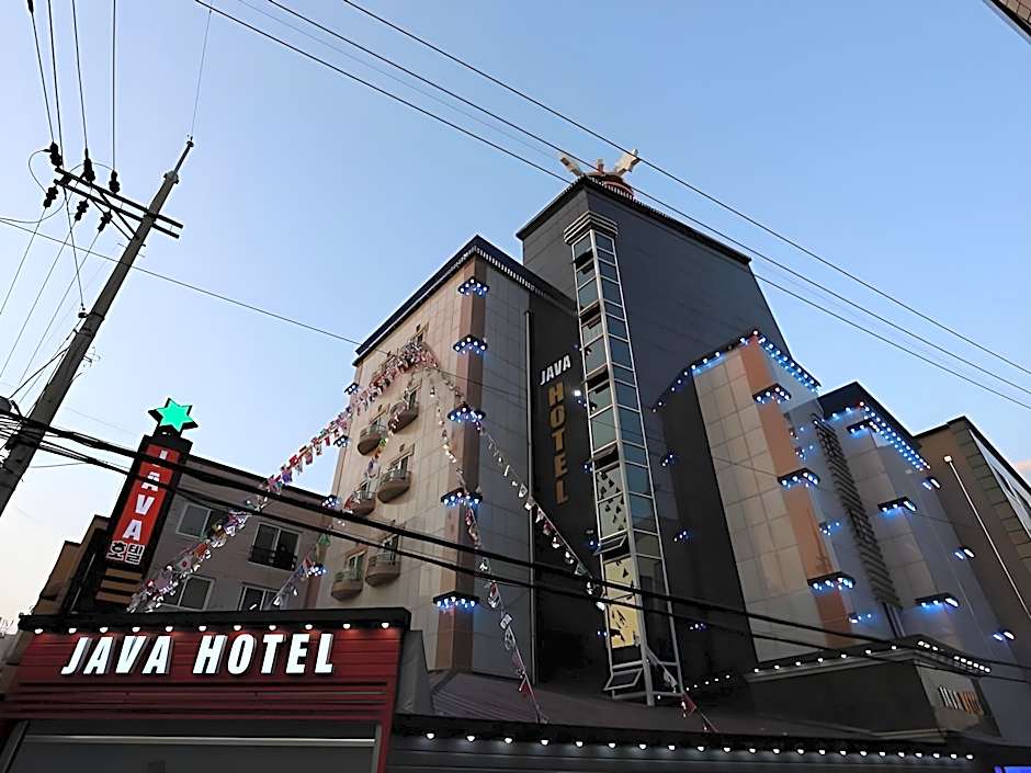 Java Hotel