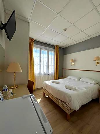 Hotel De La Mer