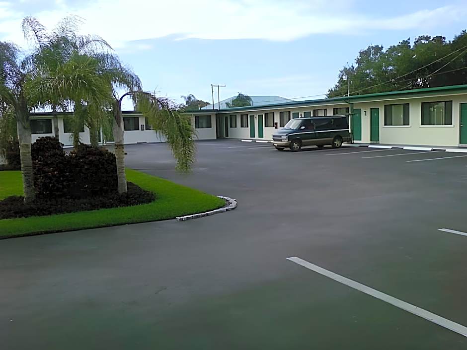 Economy Inn Okeechobee