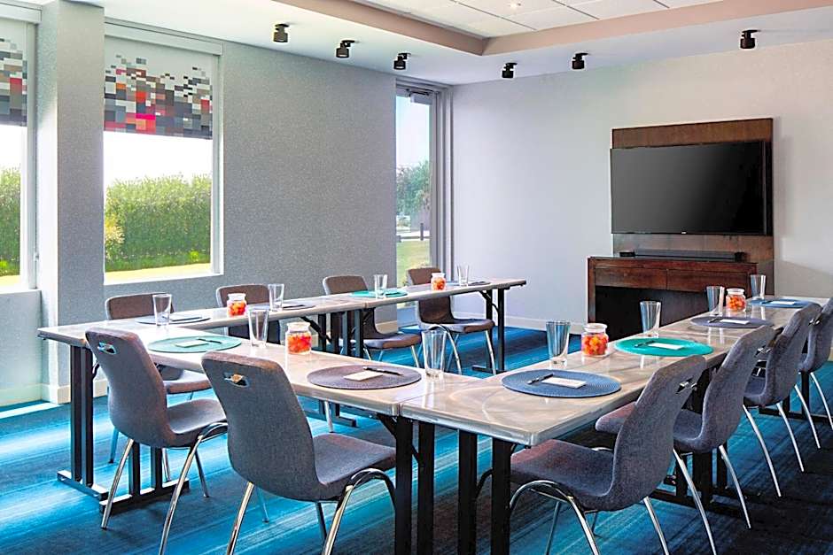 Aloft by Marriott Plano
