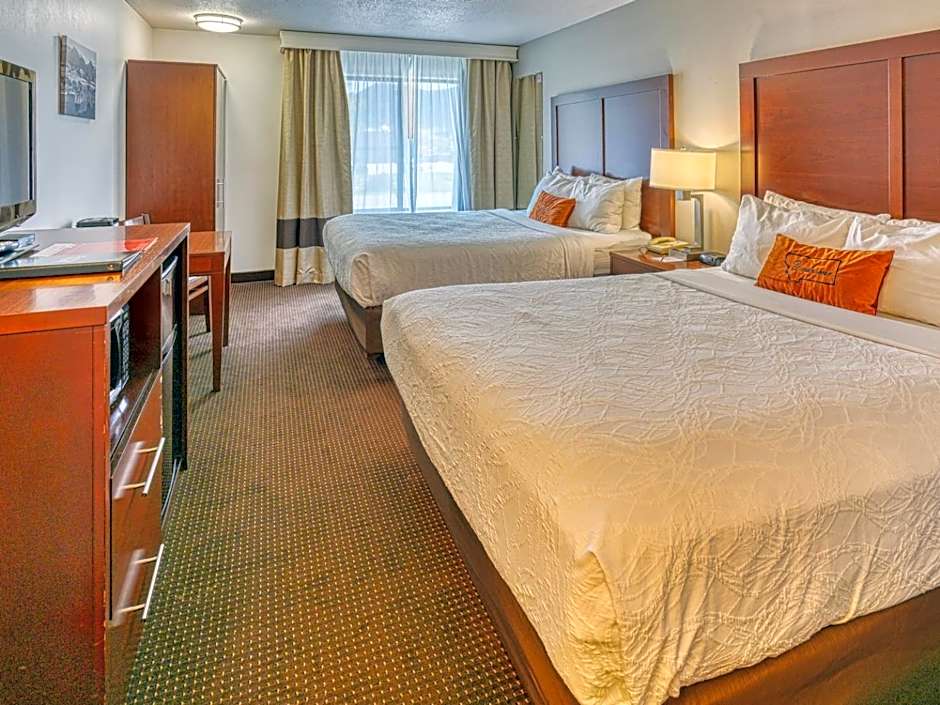 Yellowstone River Inn & Suites