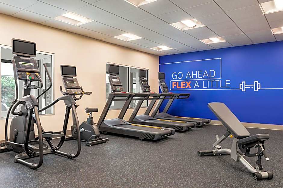 Holiday Inn Express & Suites Rhinelander By IHG