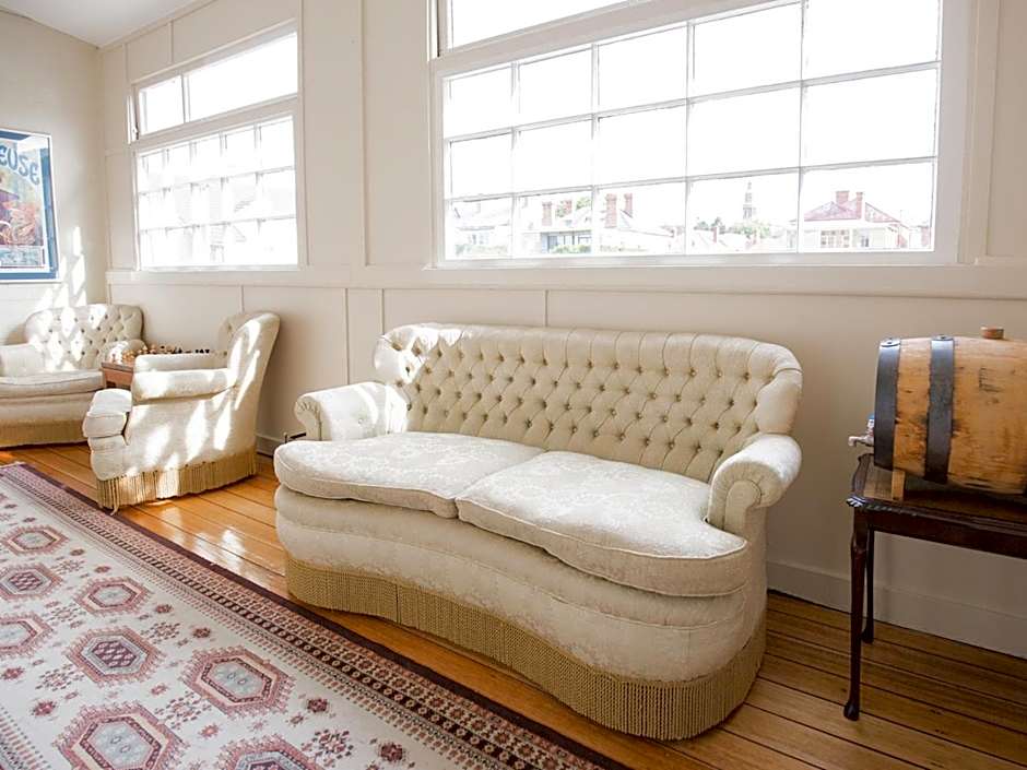 Montacute Boutique Bunkhouse