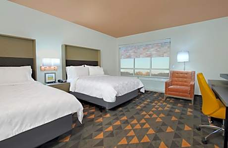 Standard Room with Two Queen Beds