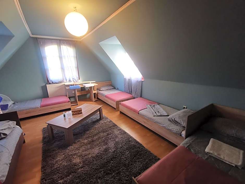 Bianka Hostel Spa & Car Rent Budapest