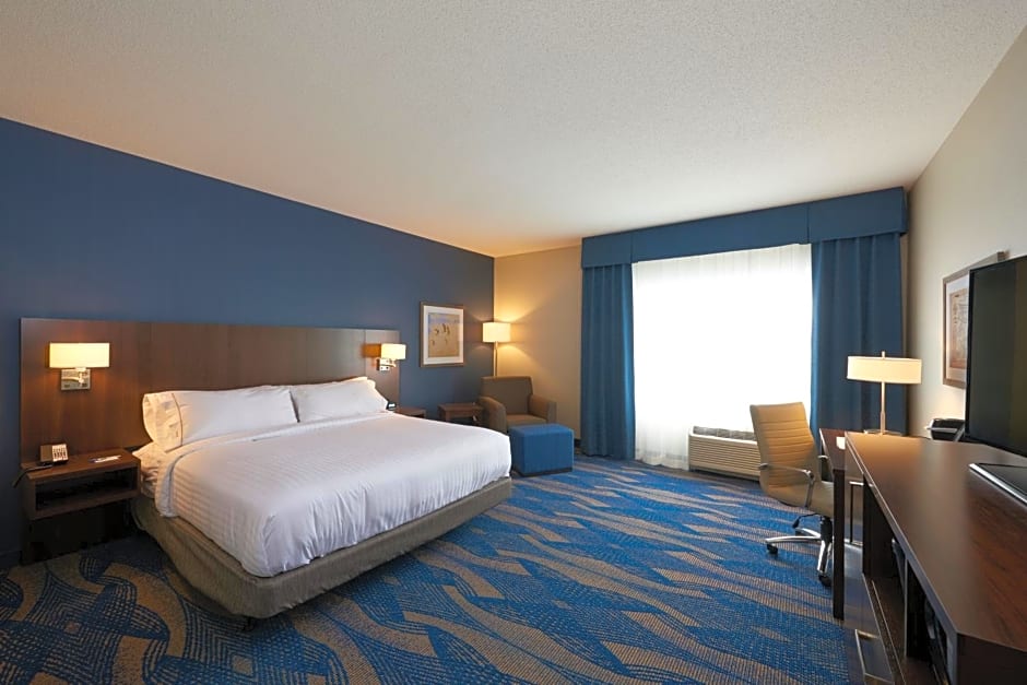 Holiday Inn Express & Suites St. John's Airport