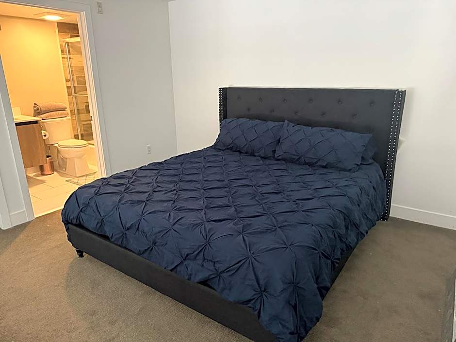 Luxury designed loft hotel 1 bedroom in Hollywood