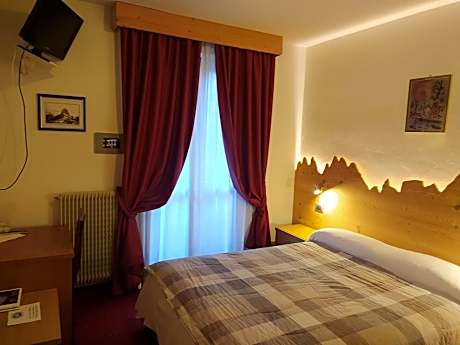 Small Double Room