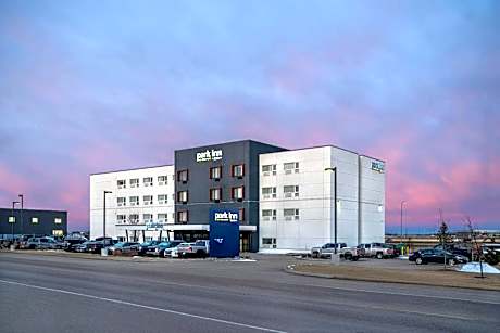 Park Inn by Radisson Edmonton Airport