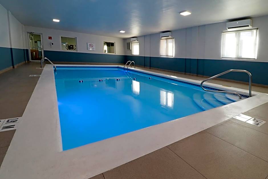 Holiday Inn Express Piedras Negras By IHG