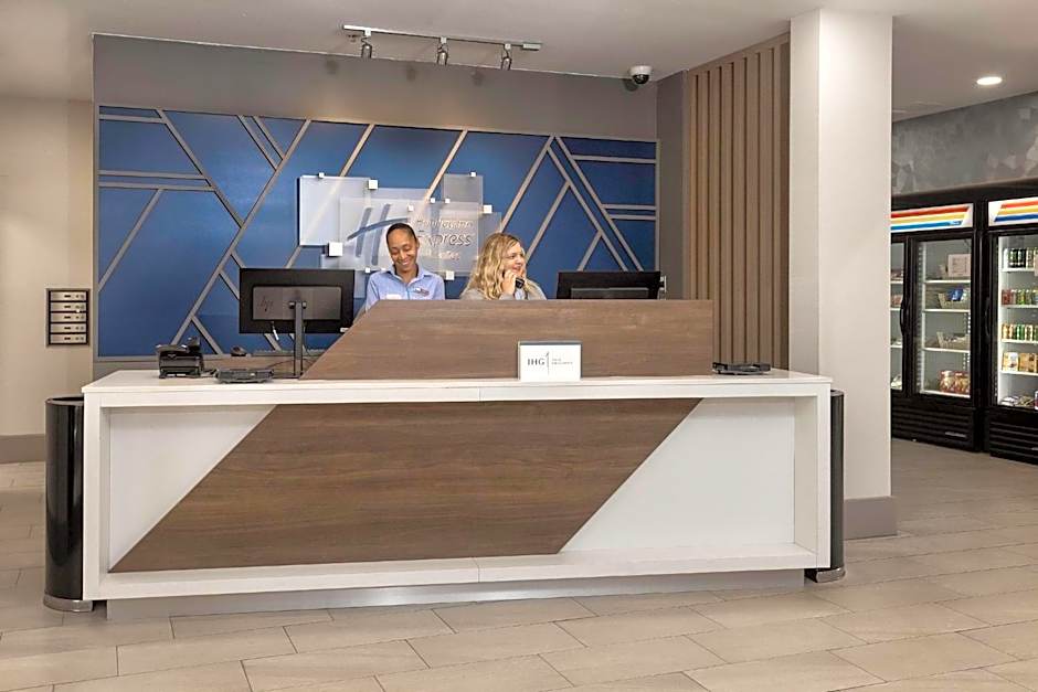 Holiday Inn Express Hotel & Suites Festus-South St. Louis By IHG