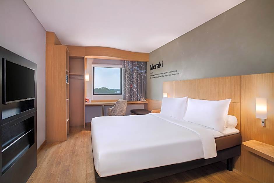 ibis Pontianak City Center