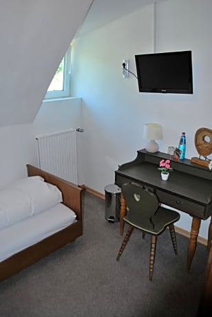Einzelzimmer-Standard-Eigenes Badezimmer-Badezimmer auf Flur