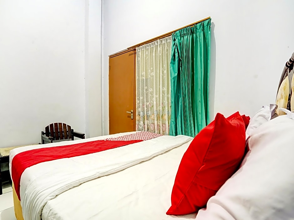 OYO 90118 Hotel Diamond Syariah