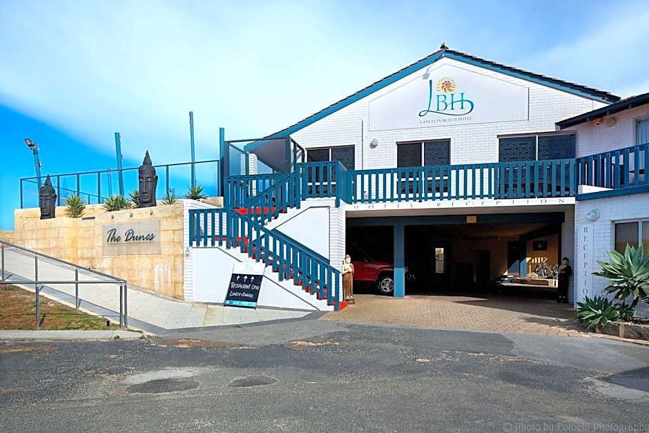 Lancelin Sands Hotel