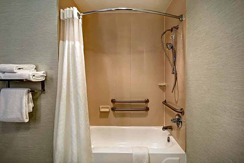 Fairfield Inn & Suites by Marriott Atlanta Kennesaw