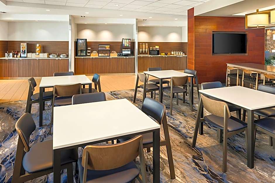 Fairfield Inn & Suites by Marriott La Crosse Downtown