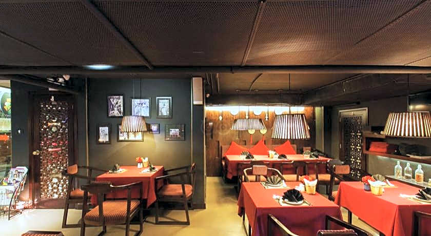 Hotel Emerald Waters Classy