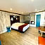 Casa Blanca Inn & Suites Whittier
