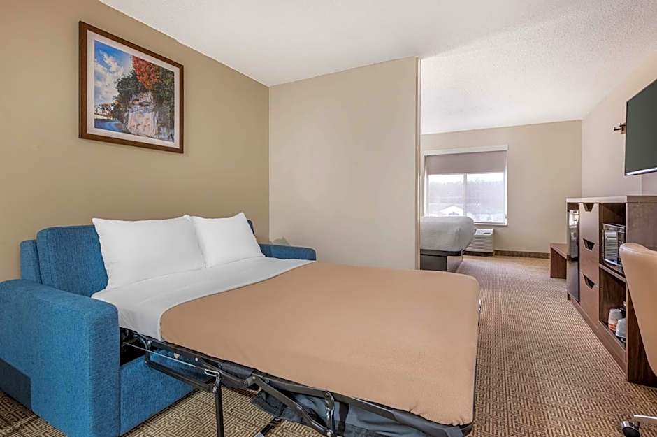 Quality Inn & Suites Rockport - Owensboro North
