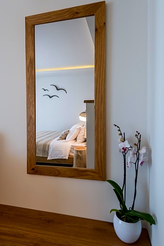 NISSEA Boutique Hotel