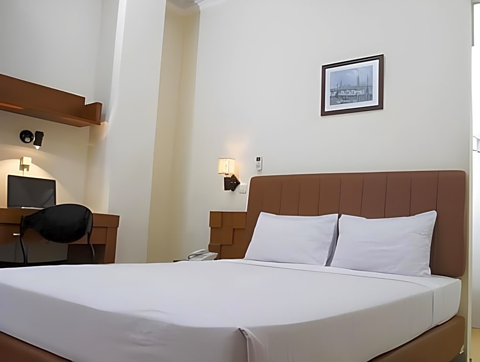 House of Arsonia Tulip