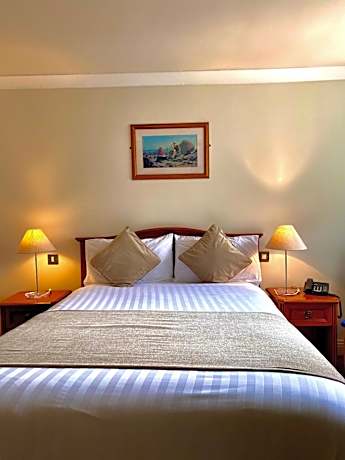 Deluxe Double Room with Balcony and Sea View