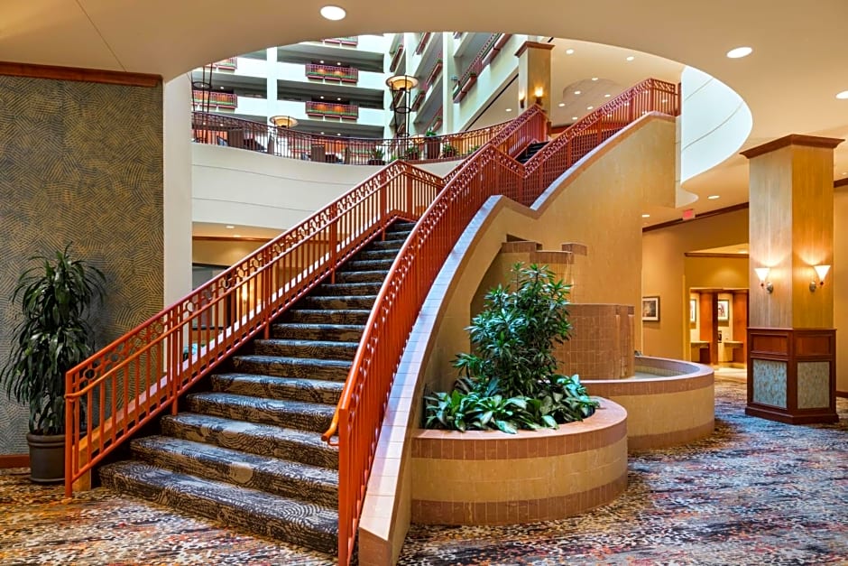 Embassy Suites By Hilton Hotel St. Louis - St. Charles