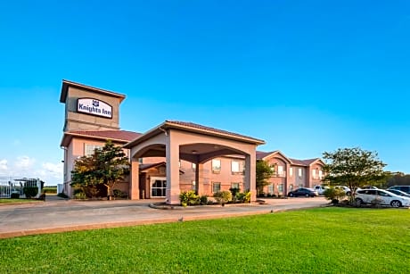 Knights Inn Bunkie