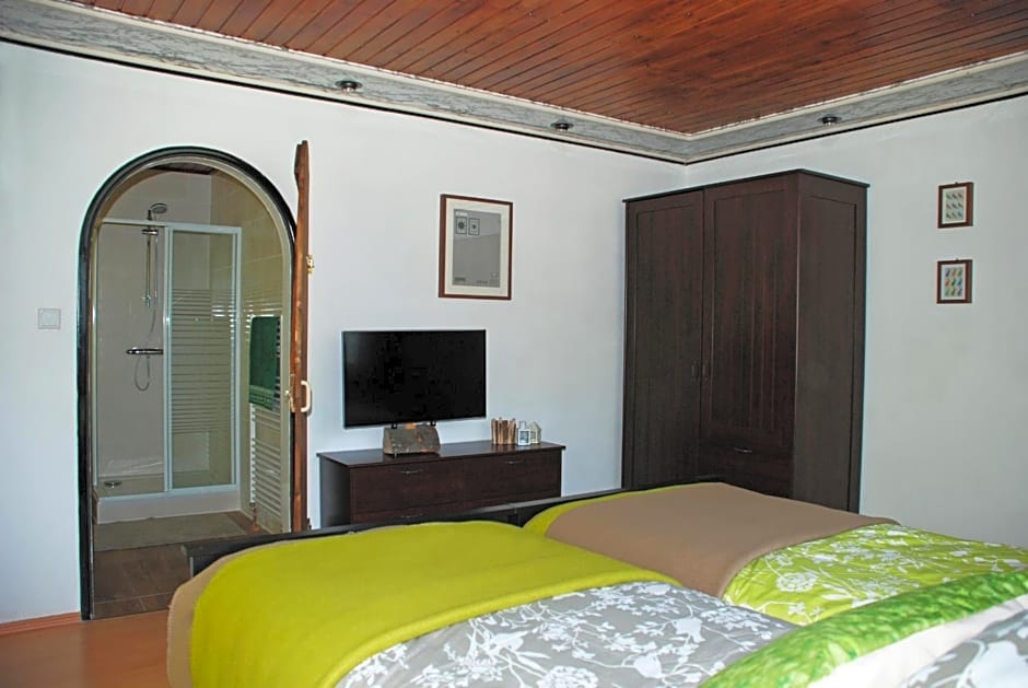 Waldblick Landhaus B&B