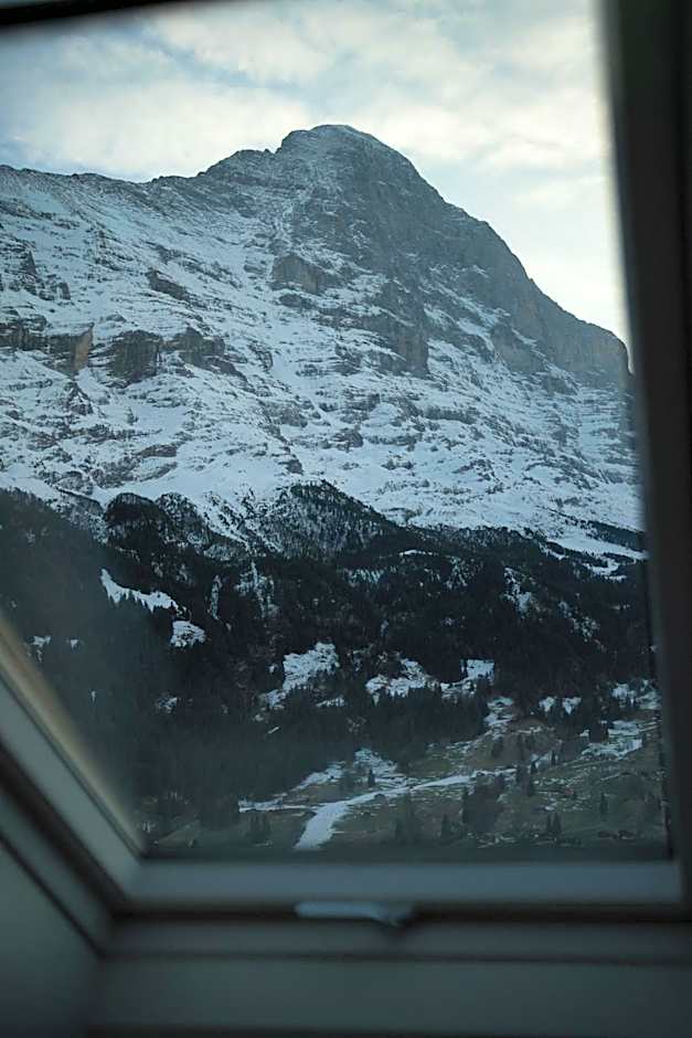 Eiger View Alpine Lodge