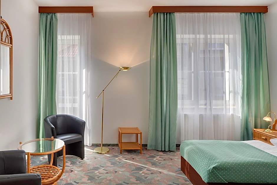 Hotel Otar
