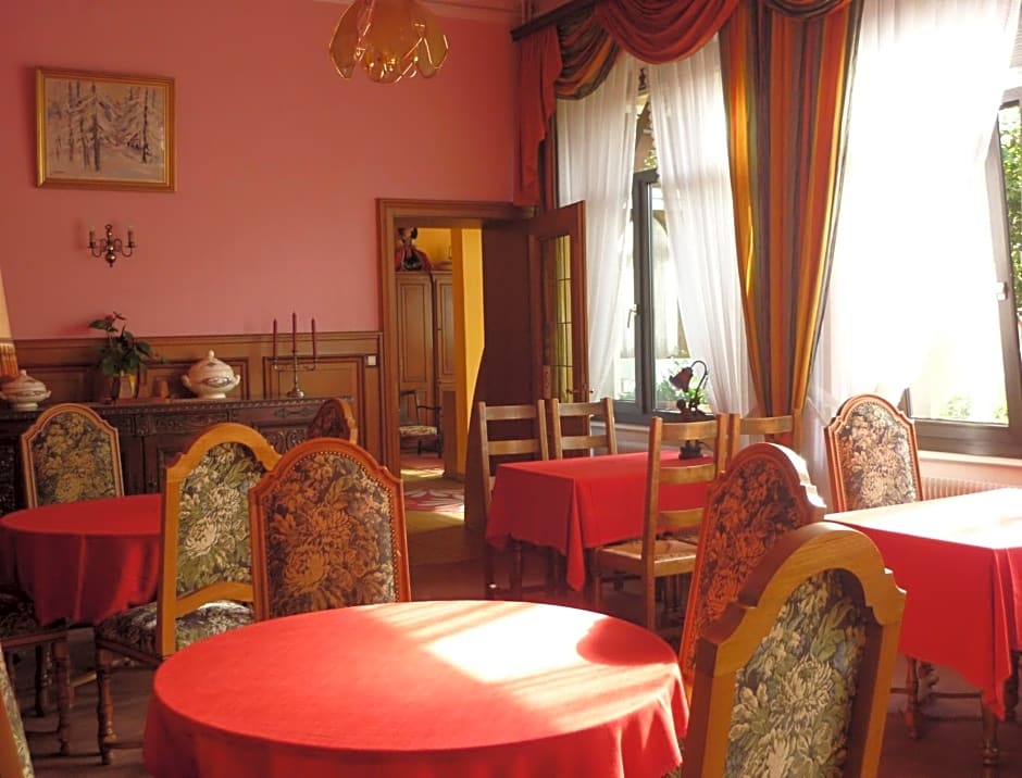 Logis-Cit'Hôtel des Vosges 5 rue de la gare