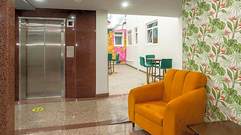 Hotel Menara