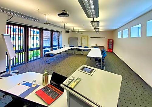 Messehof Hotel & Seminarvilla - nahe Hannover