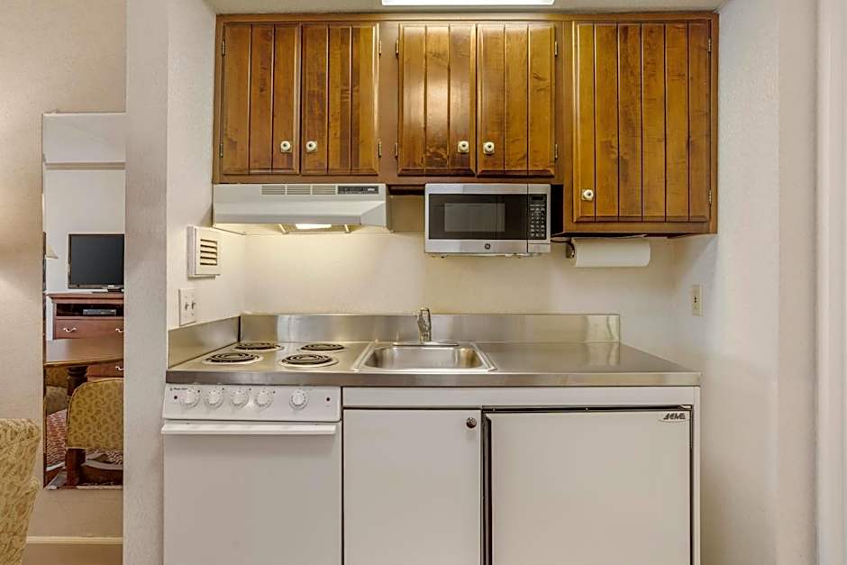 Best Western Plus Morristown Inn