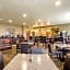 Cobblestone Hotel & Suites - McCook