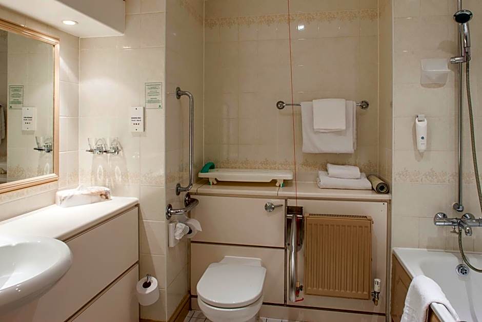 Holiday Inn Ipswich Orwell By IHG