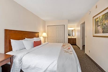 Two-Bedroom Suite
