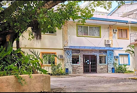 MACTAN AIRPORT HILLTOP HOTEL