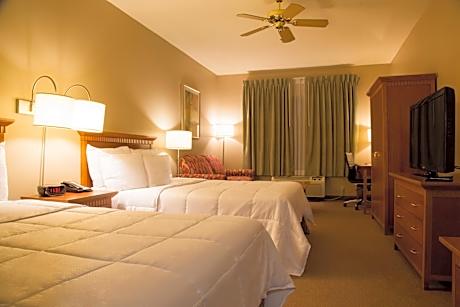 Queen Suite with Two Queen Beds