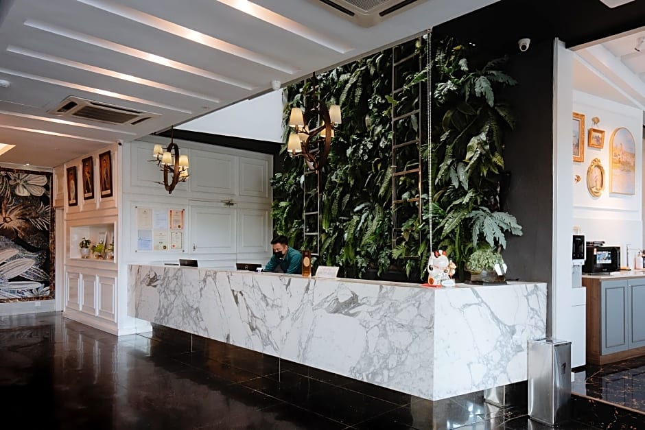 Midori Concept Hotel