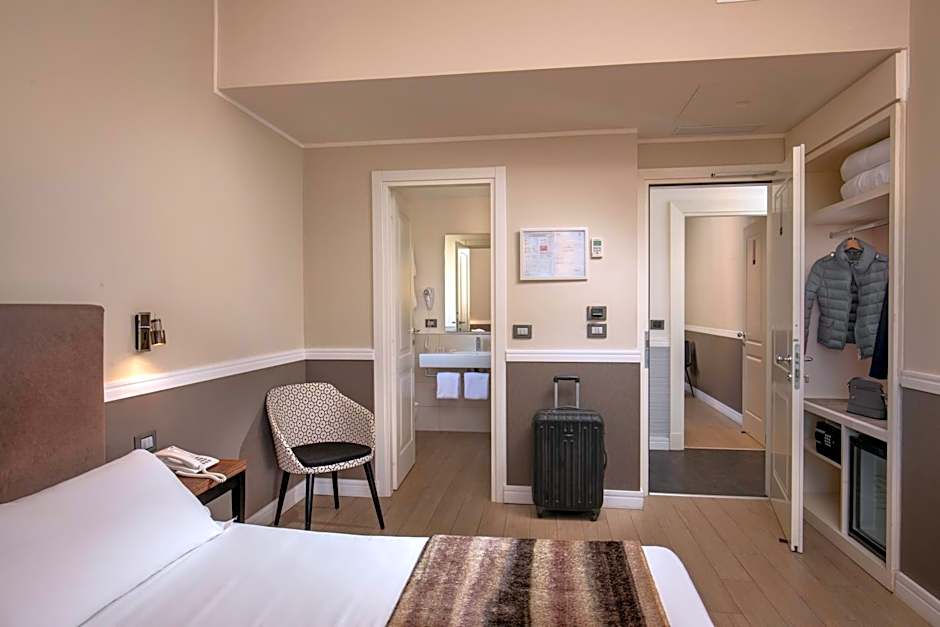 Fragrance Hotel St. Peter