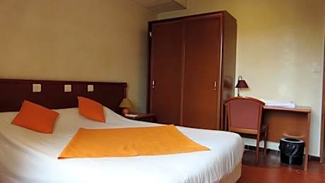 Hotel Charles
