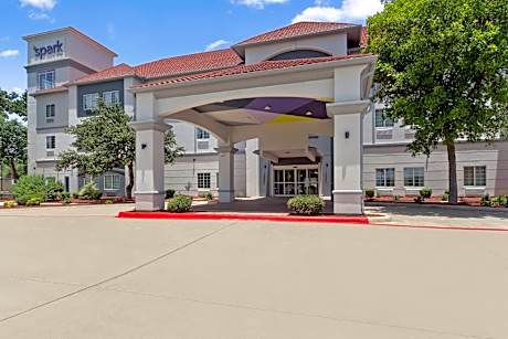 Spark by Hilton San Antonio Dominion