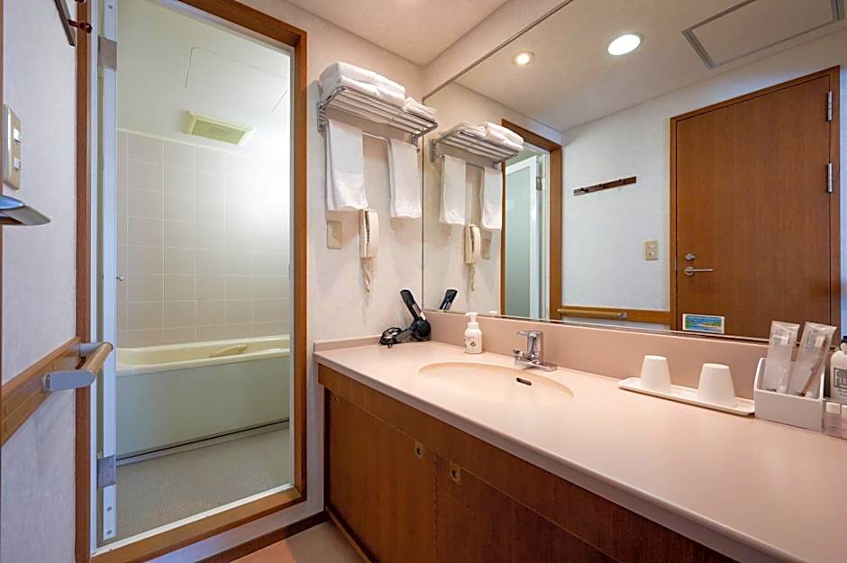 Ise Pearl Pier Hotel